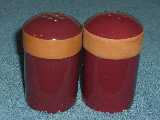 Colorworks table top shakers glazed cabernet